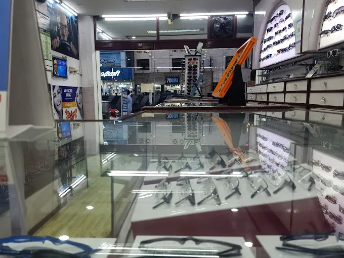 Royal King Optics